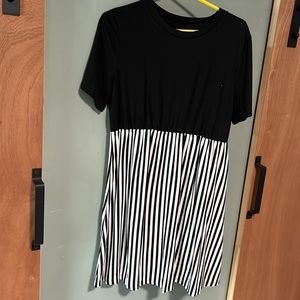 Shein dress size 0XL NEW